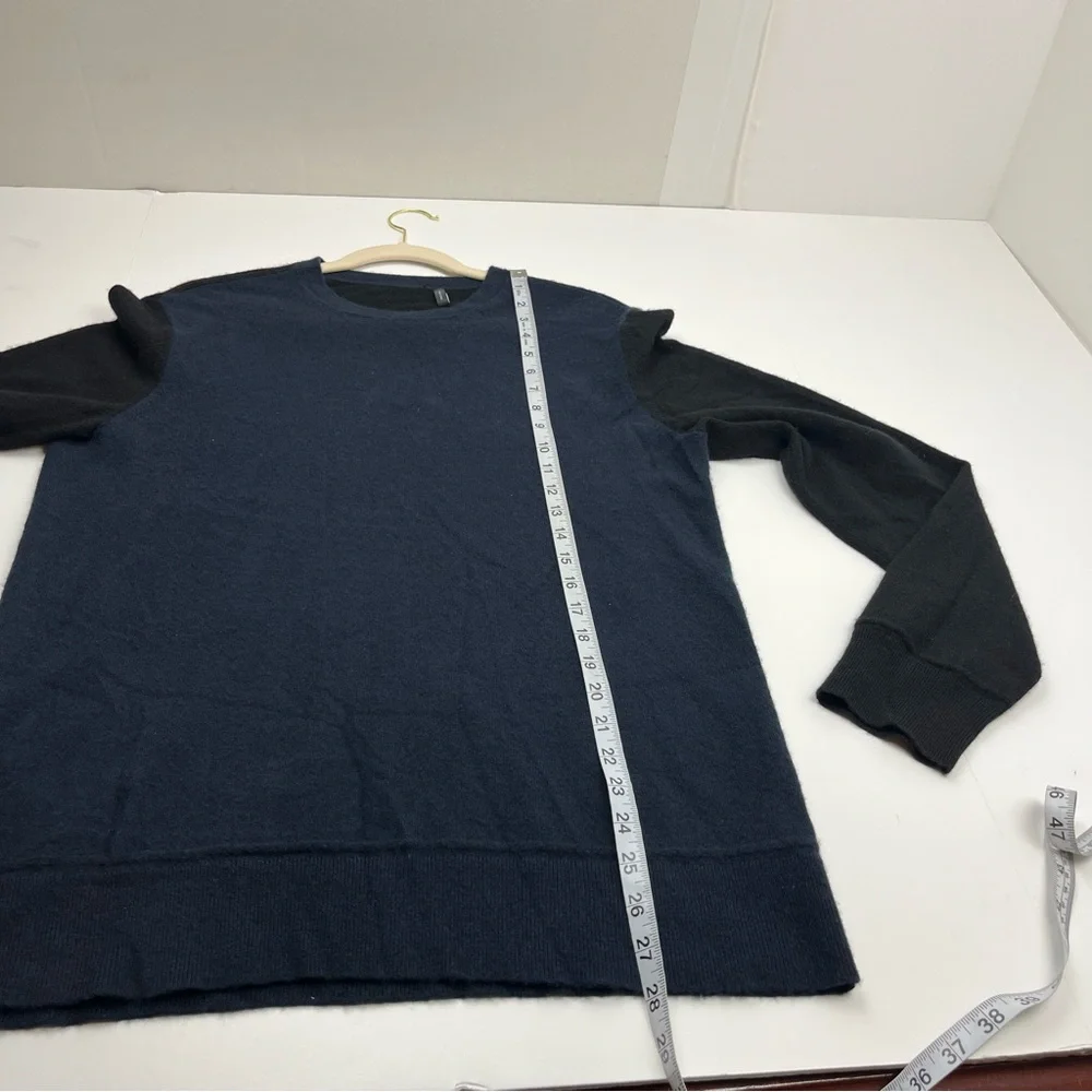 Theory Hilles Crewneck Cashmere‎ Sweater 100% Cashmere Mens NO SIZE TAG *FLAWED